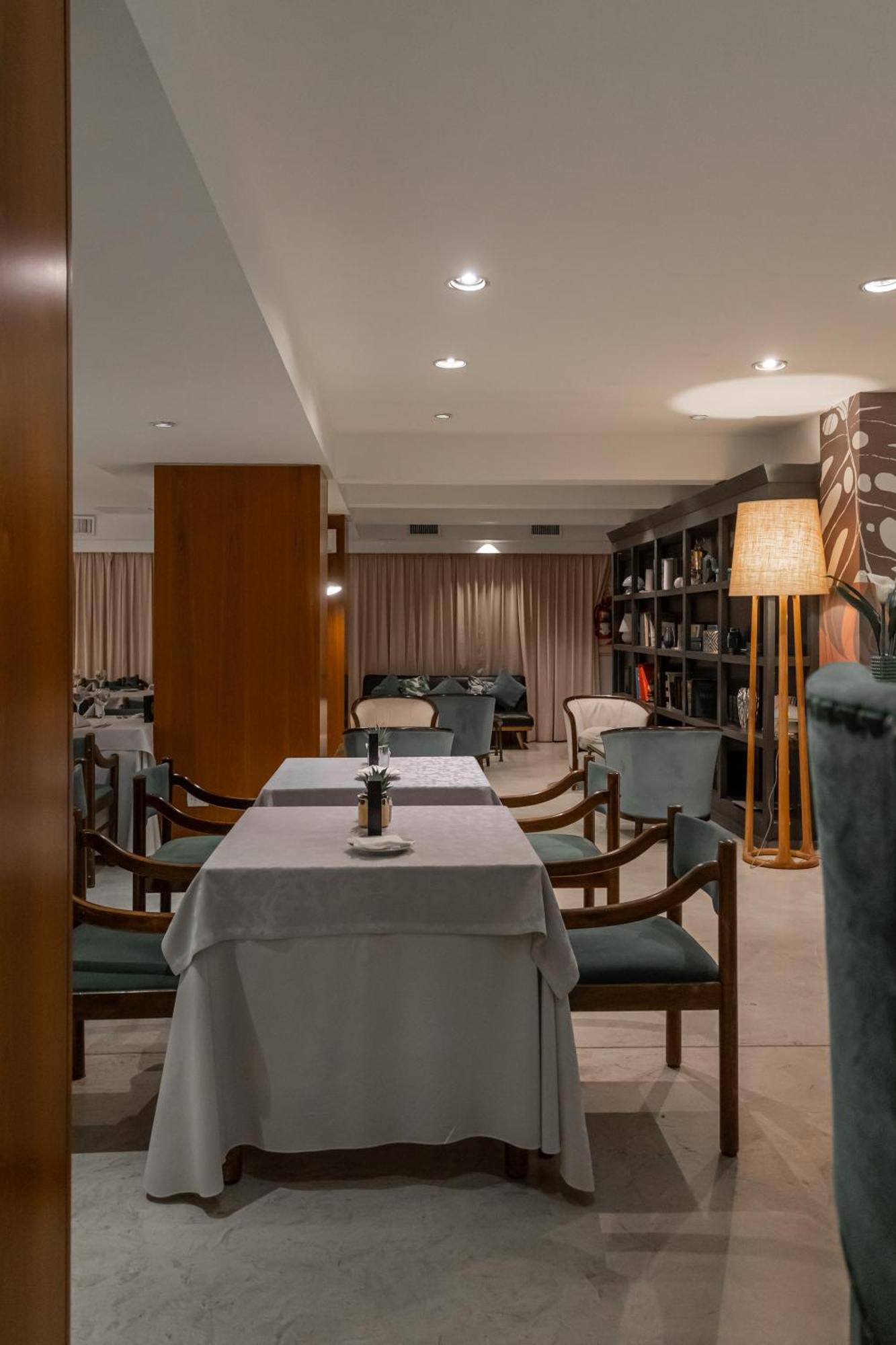 페어's 파크 호텔 부에노스아이레스 외부 사진 Restaurant interior